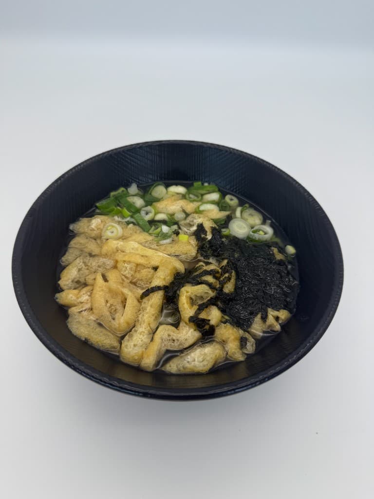 맑은 멸치 육수 가락국수 — 정성이 담긴 한 그릇